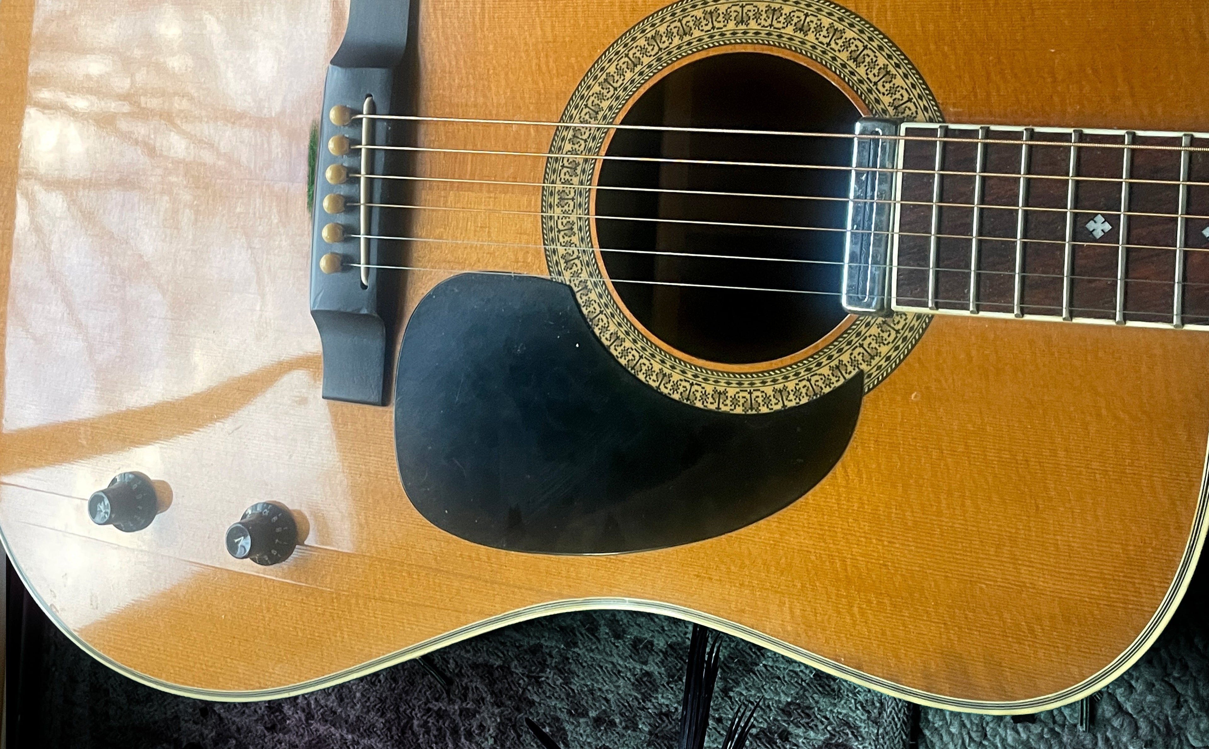 How does aging wood shape tone?