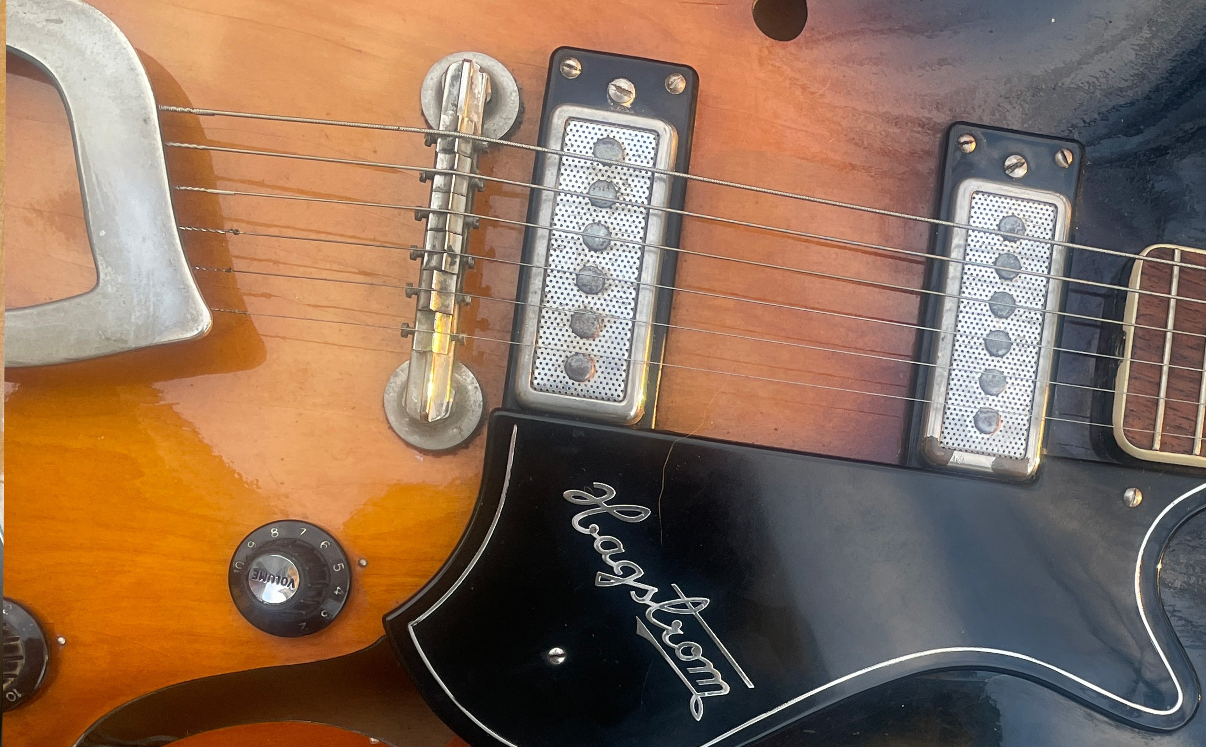 The Tone of Vintage Pickups and Hardware