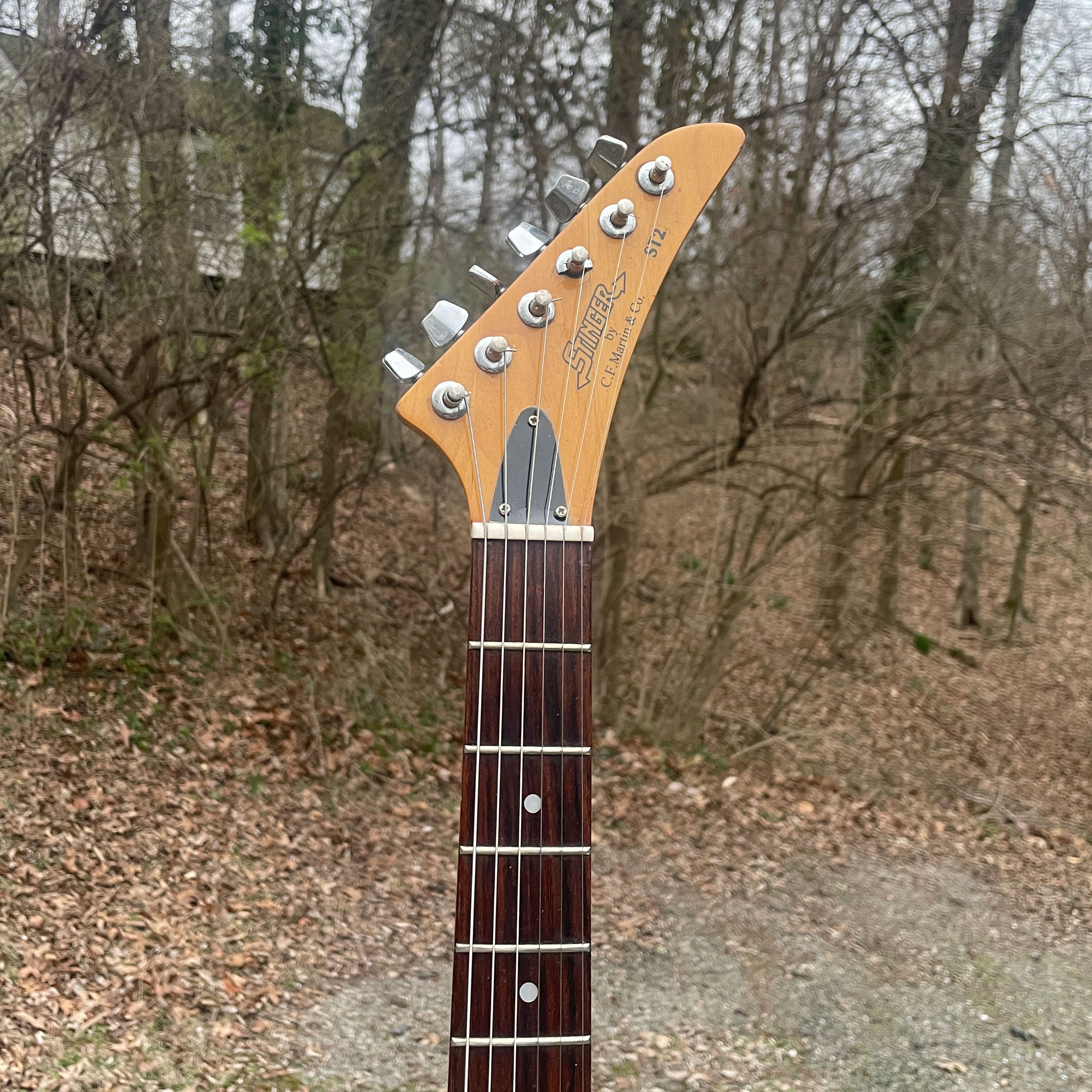 C.F. Martin & Co. - Stinger ST-2 Cherry Red