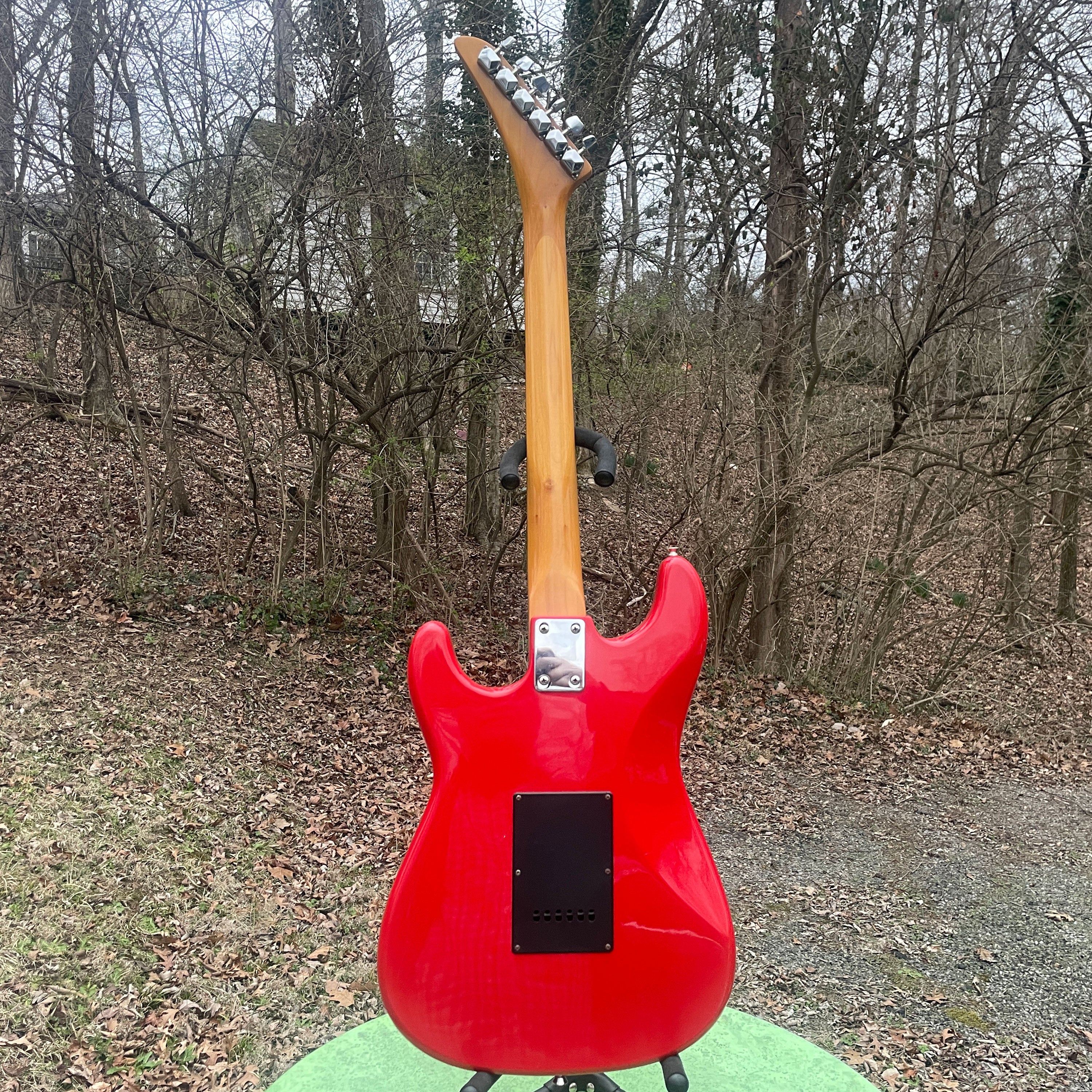 C.F. Martin & Co. - Stinger ST-2 Cherry Red